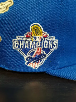 Gorra New Era 59Fifty LA Dorada