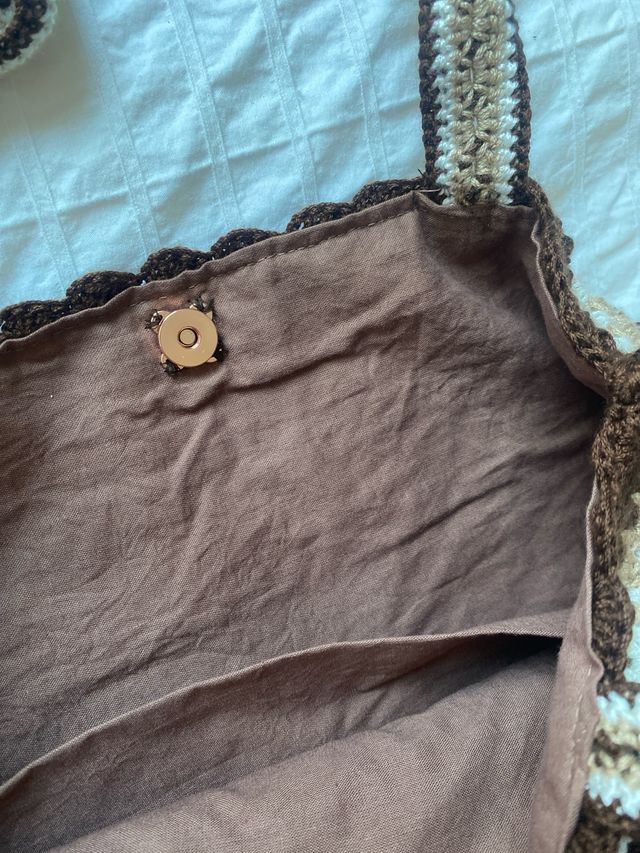 Bolso tejido a mano - marrón y blanco