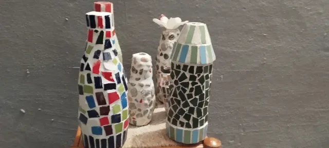 Macetas de cerámica hechas a mano