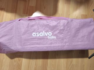 Trona Jané y Cuna plegable Asalvo Baby con pañales