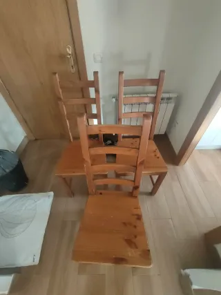 Sillas de madera rústicas (3 unidades)