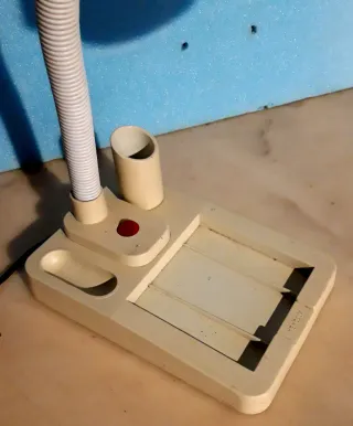 Lampade vintage beige e bianche