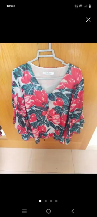 Blusa de gasa floral