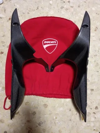 Copricondotti Carbonio per Ducati 1098 R originali