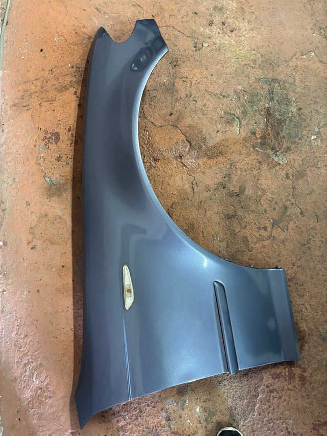 Aleta copiloto  BMW e46 berlina RESTYLING