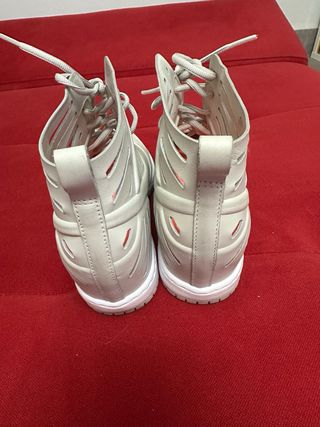 Zapatillas Nike Mujer Edición Limitada QS