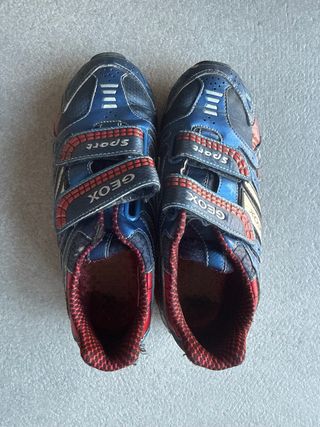 Lote 5 pares Zapatillas niño