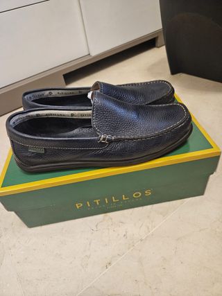 Scarpe de piel Pitillos blu navy