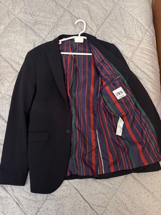 Americana Zara Talla 50 Negra Forro Multicolor