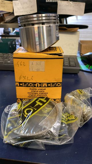 Pistone completo con spinotto e fasce