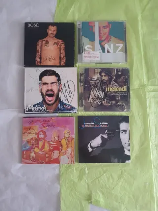 ■ CDs Miguel Bose, Alejandro Sanz, Joaquín Sabina