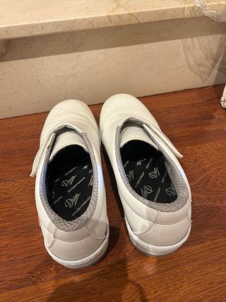 Zapatos Sanitarios Blancos