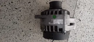 Alternador Opel Zafira B 1.9 CDTI