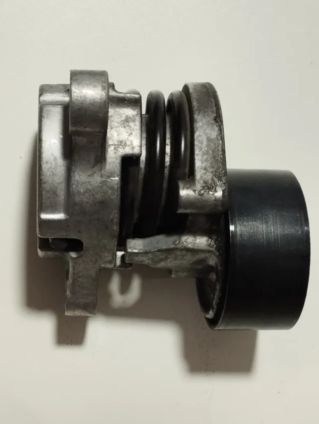 Tensor Correa poli v Gates T39471 Mercedes W205