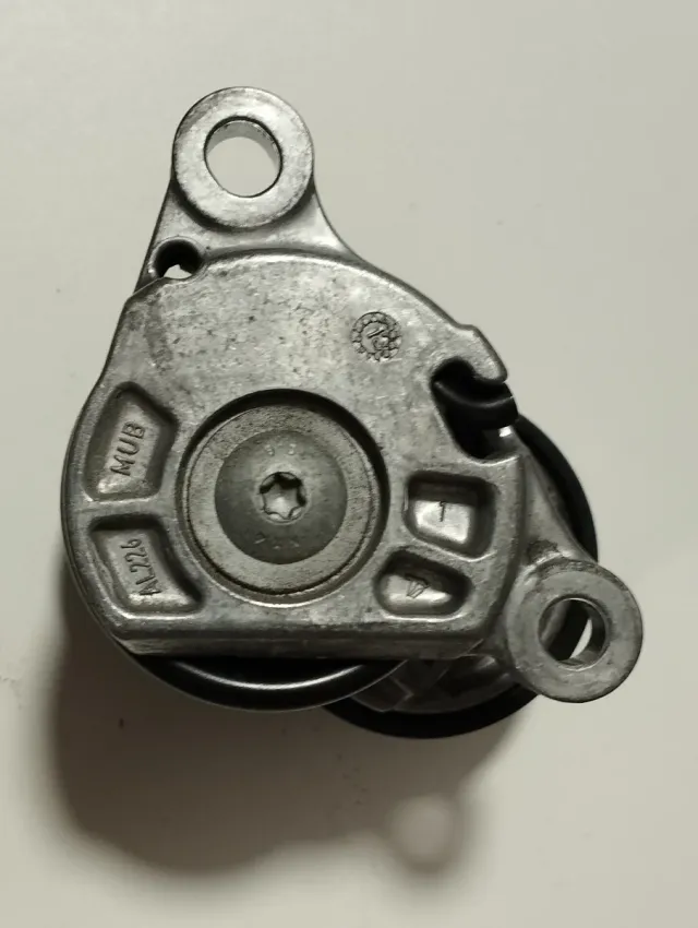 Tensor Correa poli v Gates T39471 Mercedes W205