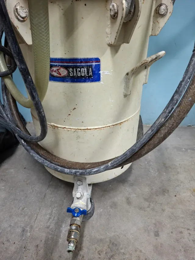 Calderín de gotele Sagola con mangueras