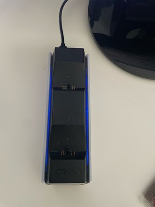 Cargador y Mando PS5