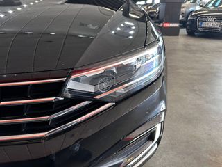 Volkswagen Passat Variant GTE 1.4 TSI e-Power 115kW + 85kW