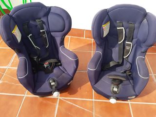 2 Sillas coche bebé. Se venden por separado tambie
