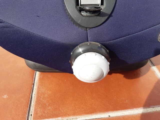 2 Sillas coche bebé. Se venden por separado tambie