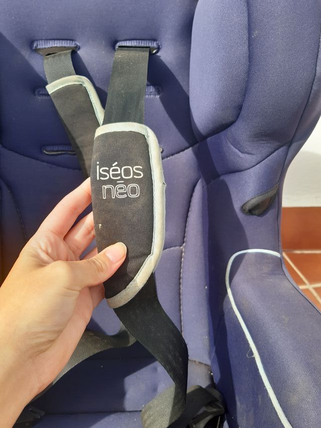 2 Sillas coche bebé. Se venden por separado tambie