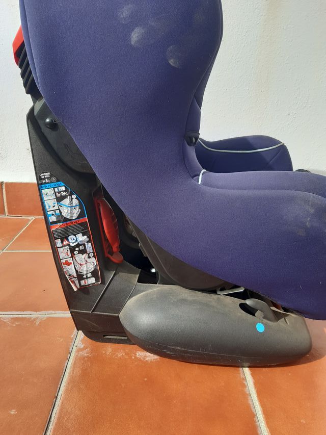 2 Sillas coche bebé. Se venden por separado tambie