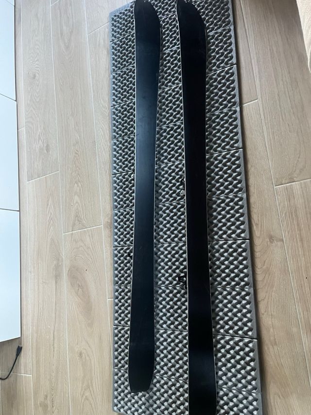 Esquís Atomic Backland 78