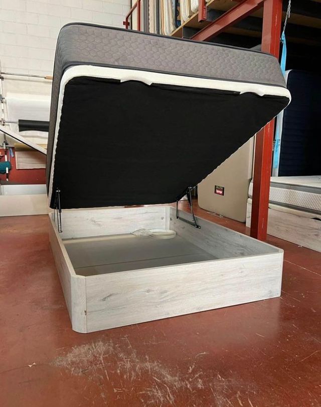 Canapés + colchones in offerta