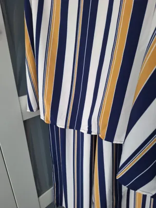 Conjunto pantalón rayas azul, hielo y mostaza.