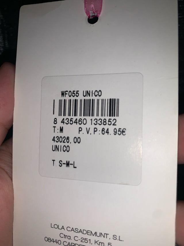 Vestido lencero plateado con encaje