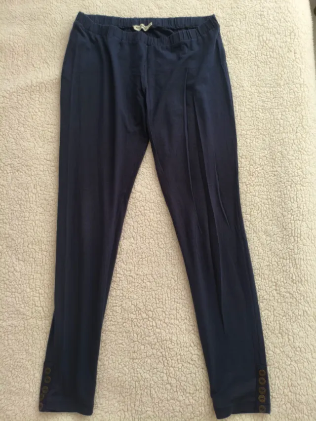 Leggings azules con botones