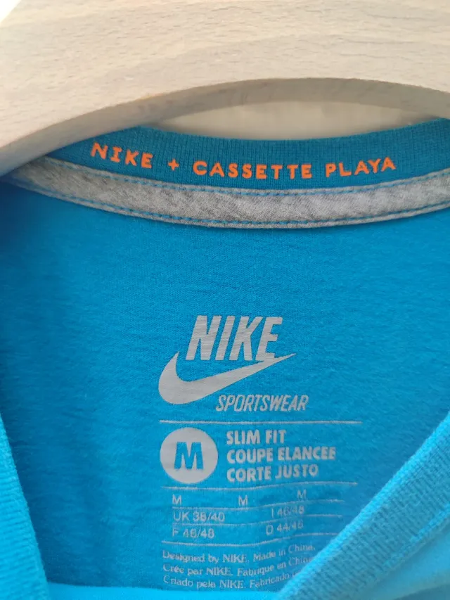 Camiseta Retro Nike x Cassette M Y2K