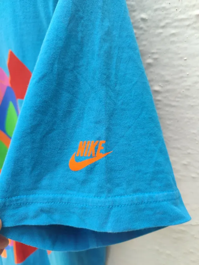 Camiseta Retro Nike x Cassette M Y2K
