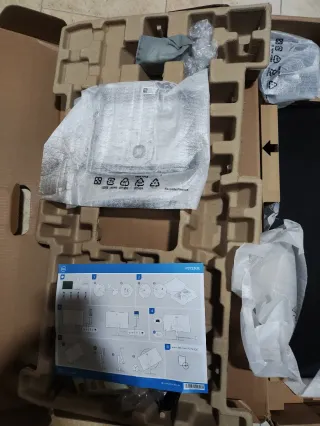 Dell U2719DC 27 QHD IPS Monitor