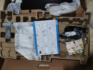 Dell U2719DC 27 QHD IPS Monitor