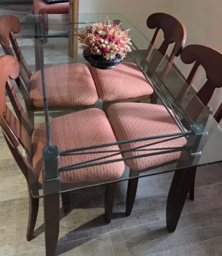 Mesa comedor de forja, madera y cristal. Astorga