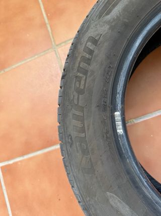 Neumático Laufenn G FIT EQ+ 175/64 R14