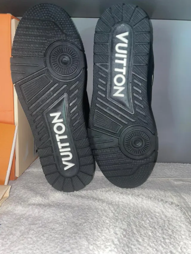 Sneakers Louis Vuitton Nere