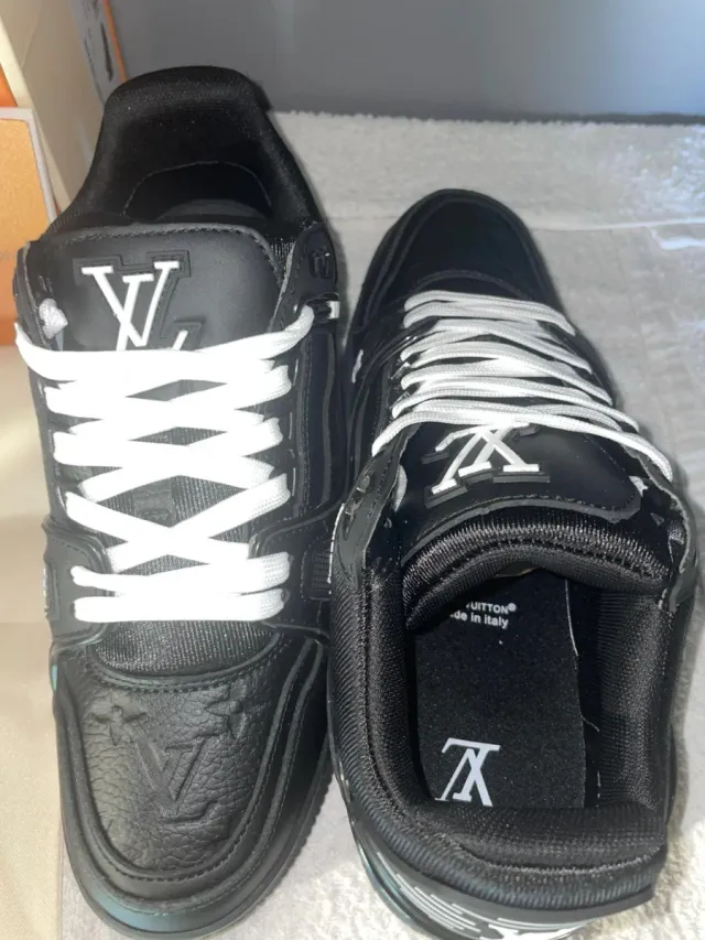 Sneakers Louis Vuitton Nere