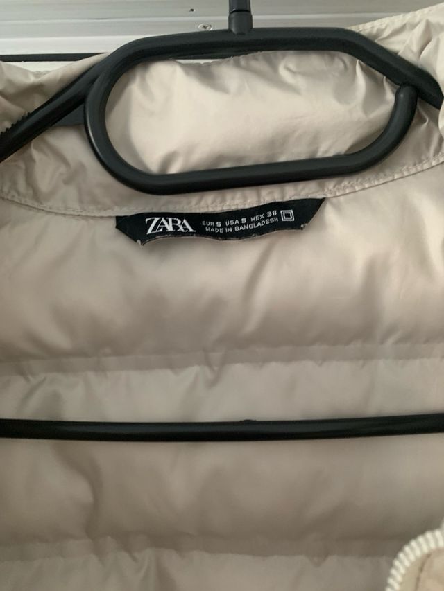 Chaleco Zara Beige
