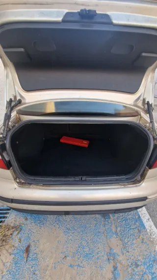 SEAT Toledo 1.9 TDI Diésel 2004