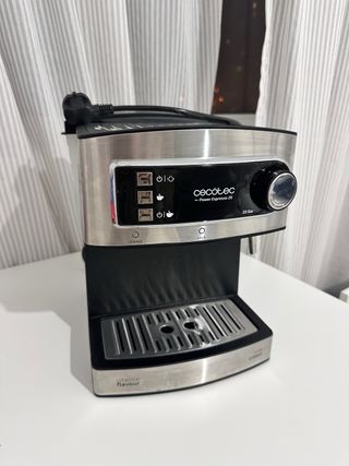 Cafetera Cecotec Power Espresso 20
