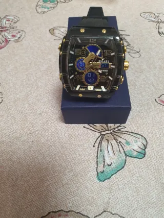 Reloj SMAEL Negro y Dorado