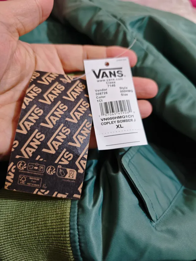 Bomber modello aviatore verde