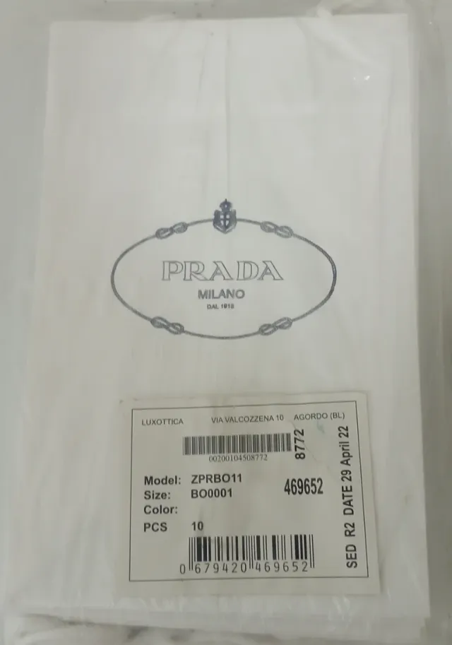 Bolsas de papel Prada