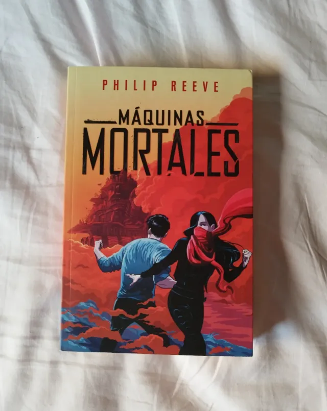 Libro Máquinas mortales (Mortal Engines 1)
