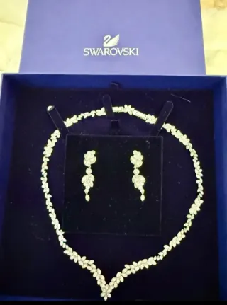 Conjunto Swarovski Flores Plata