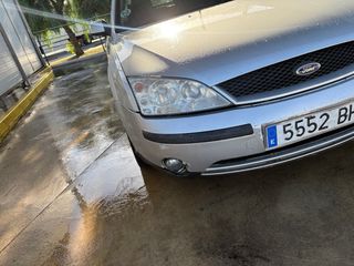Ford Mondeo 2001 1.8i 2001 BUSCO CAMBIO