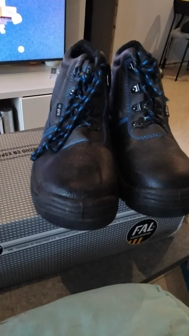 Zapatos de trabajo negros