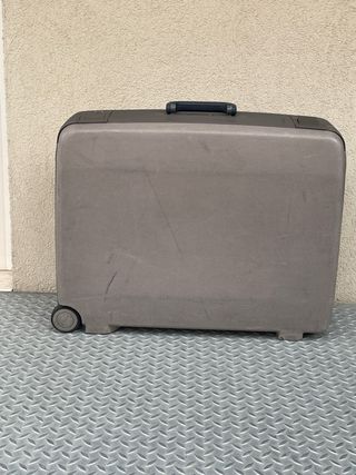 Valigia rigida grigia